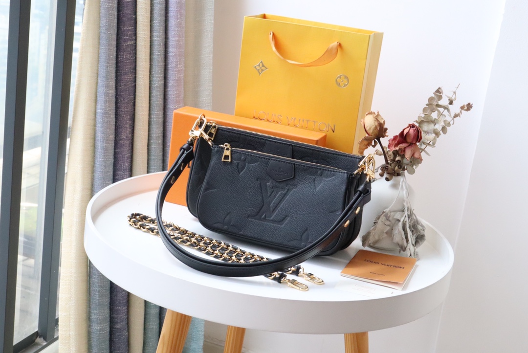 l0vis Vvtt0n multi pochette accessoires monogram empreinte leather black m80399 24 x 13.5 x 4 cm