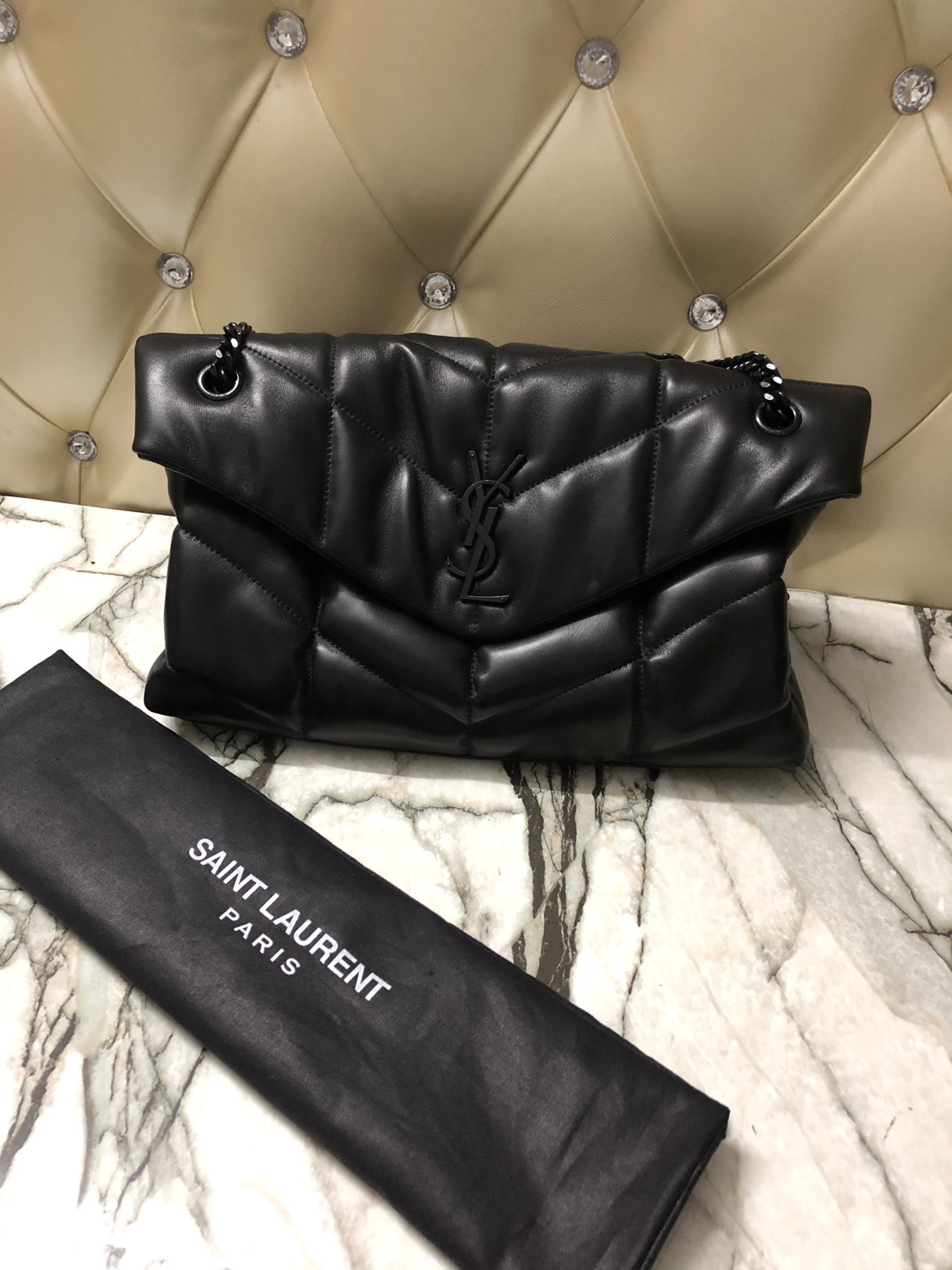 Y51 puffer medium bag in quilted lambskin black chain 5774751 35 x 23 x 13.5 cm