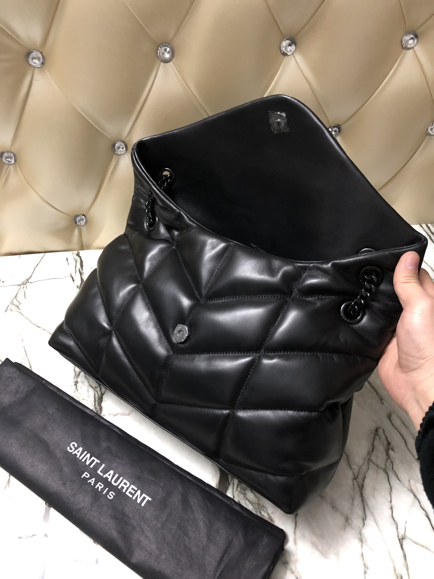 Y51 puffer medium bag in quilted lambskin black chain 5774751 35 x 23 x 13.5 cm