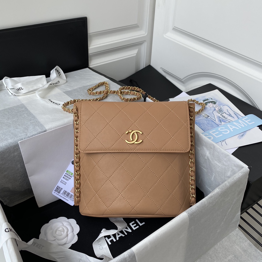 Ch**el large hobo bag beige as2542 23 x 25.5 x 8cm