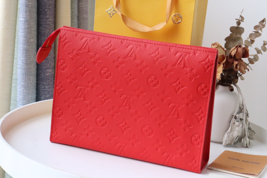 l0vis Vvtt0n pochette voyage monogram eclipse in red m61692 26 x 20 x 5 cm