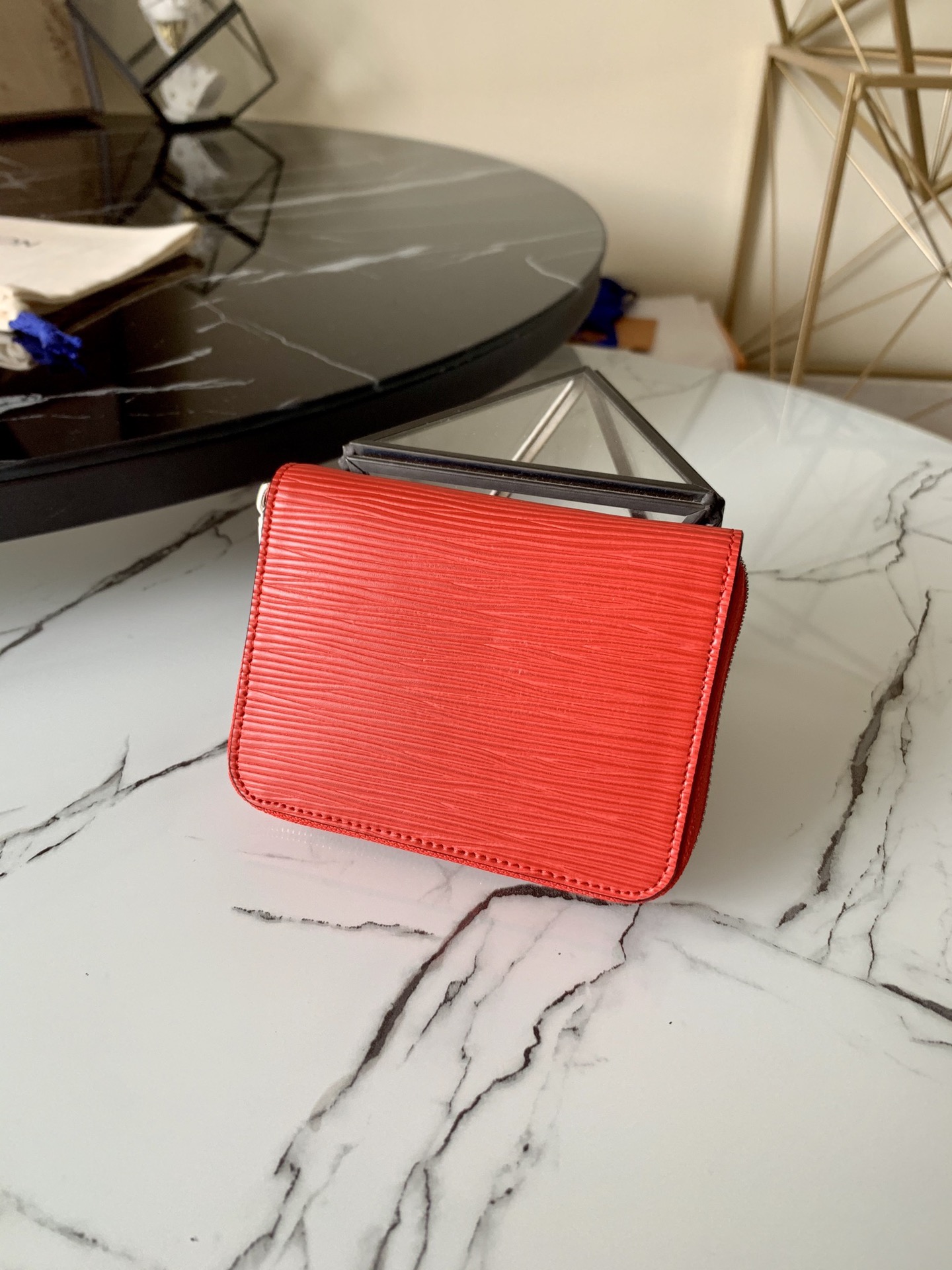 l0vis Vvtt0n zippy coin purse epi leather red m68759 11 x 8.5 x 2 cm