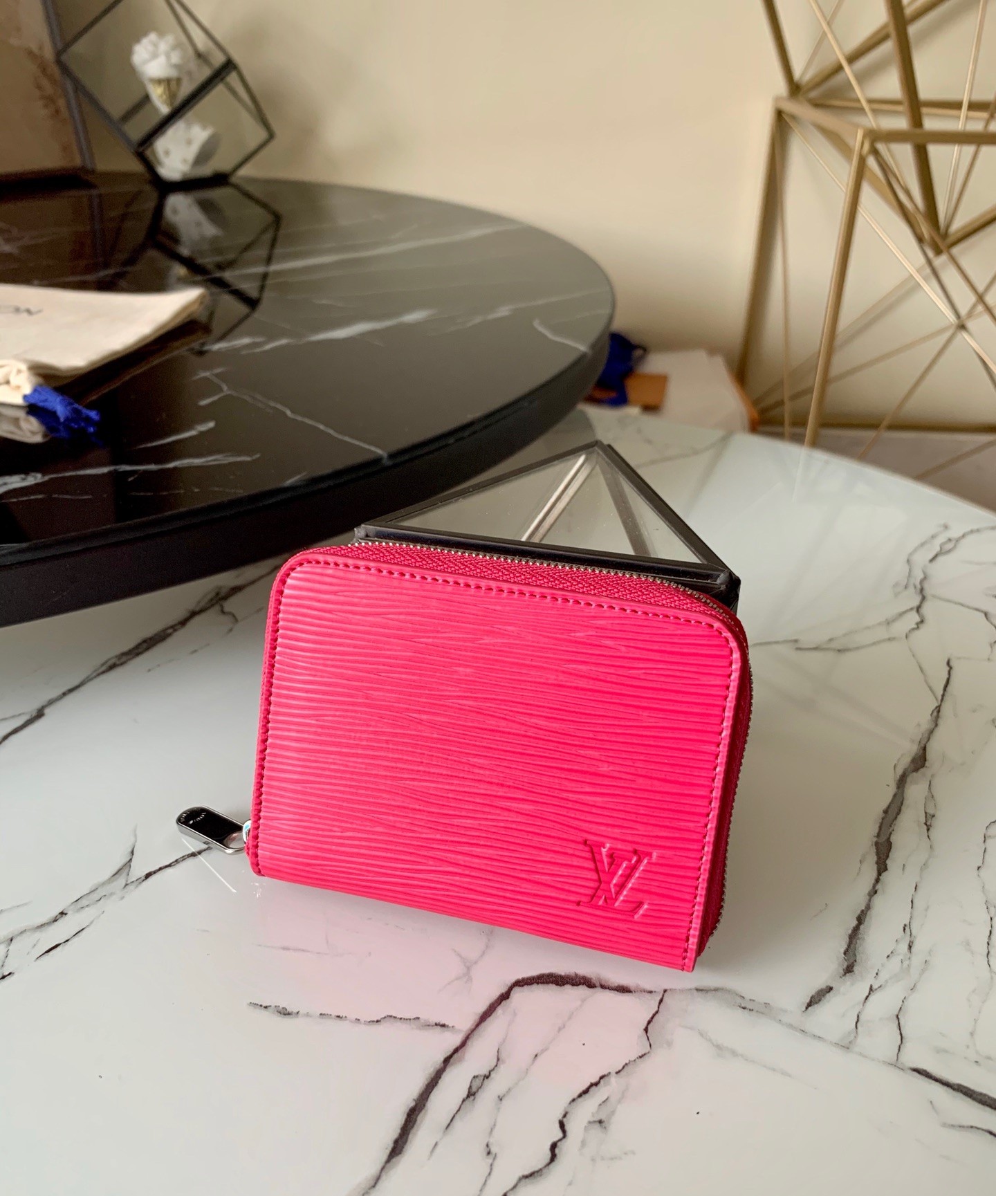 l0vis Vvtt0n zippy coin purse epi leather rose red m68759 11 x 8.5 x 2 cm