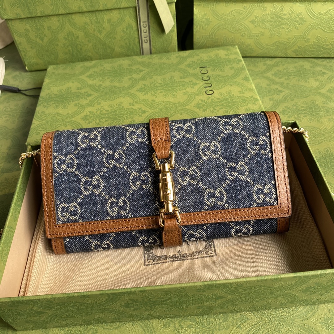 Gvc*1 jackie 1961 chain wallet blue and ivory ‎652681 19 x 10 x 3.5 cm