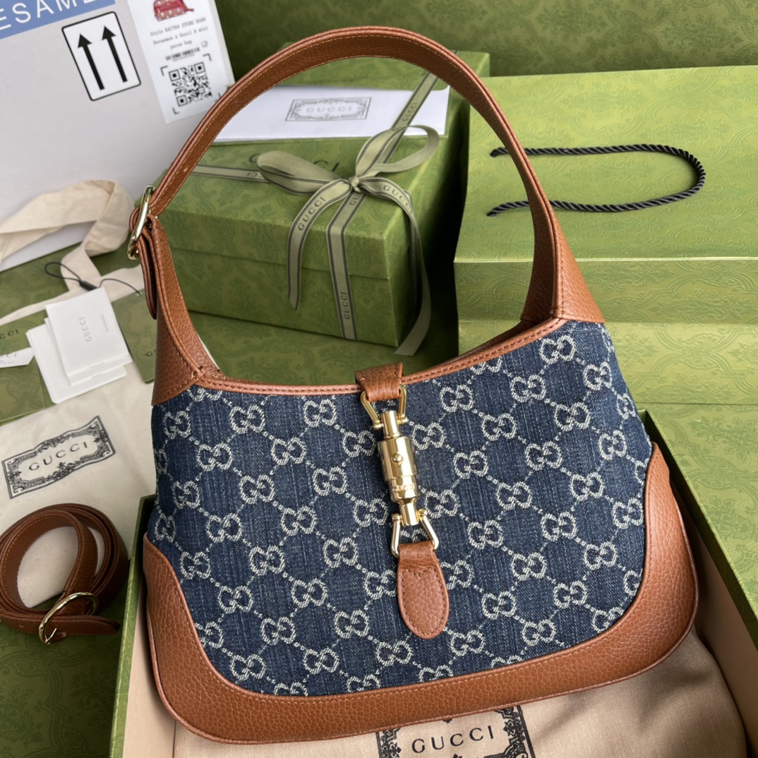 Gvc*1 jackie 1961 small hobo bag blue and ivory 636706 28 x 19 x 4.5 cm