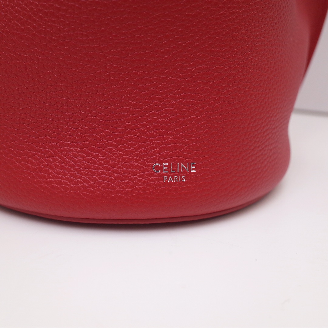 Ce1i*e big bag nano bucket in smooth calfskin red 187243a4t 21 x 15 x 15 cm