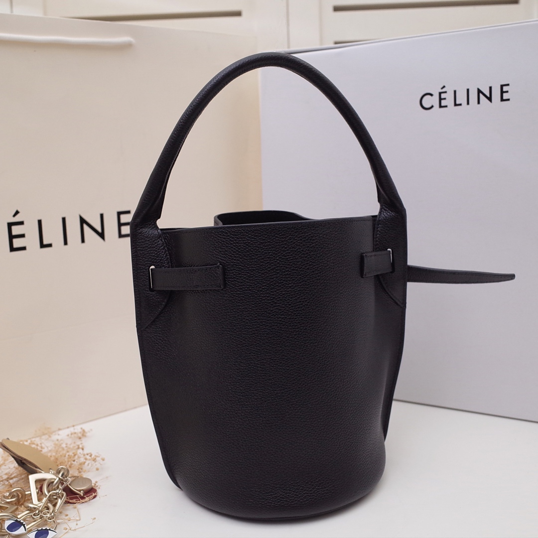 Ce1i*e big bag nano bucket in smooth calfskin black 187243a4t 21 x 15 x 15 cm