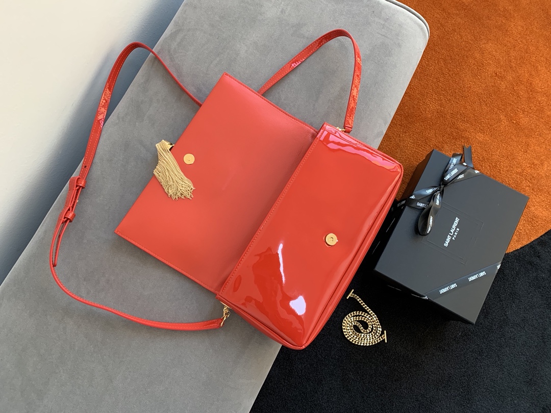 Y51 kate 99 with payent in lambskin red 6042761 26 x 13.5 x 4.5 cm