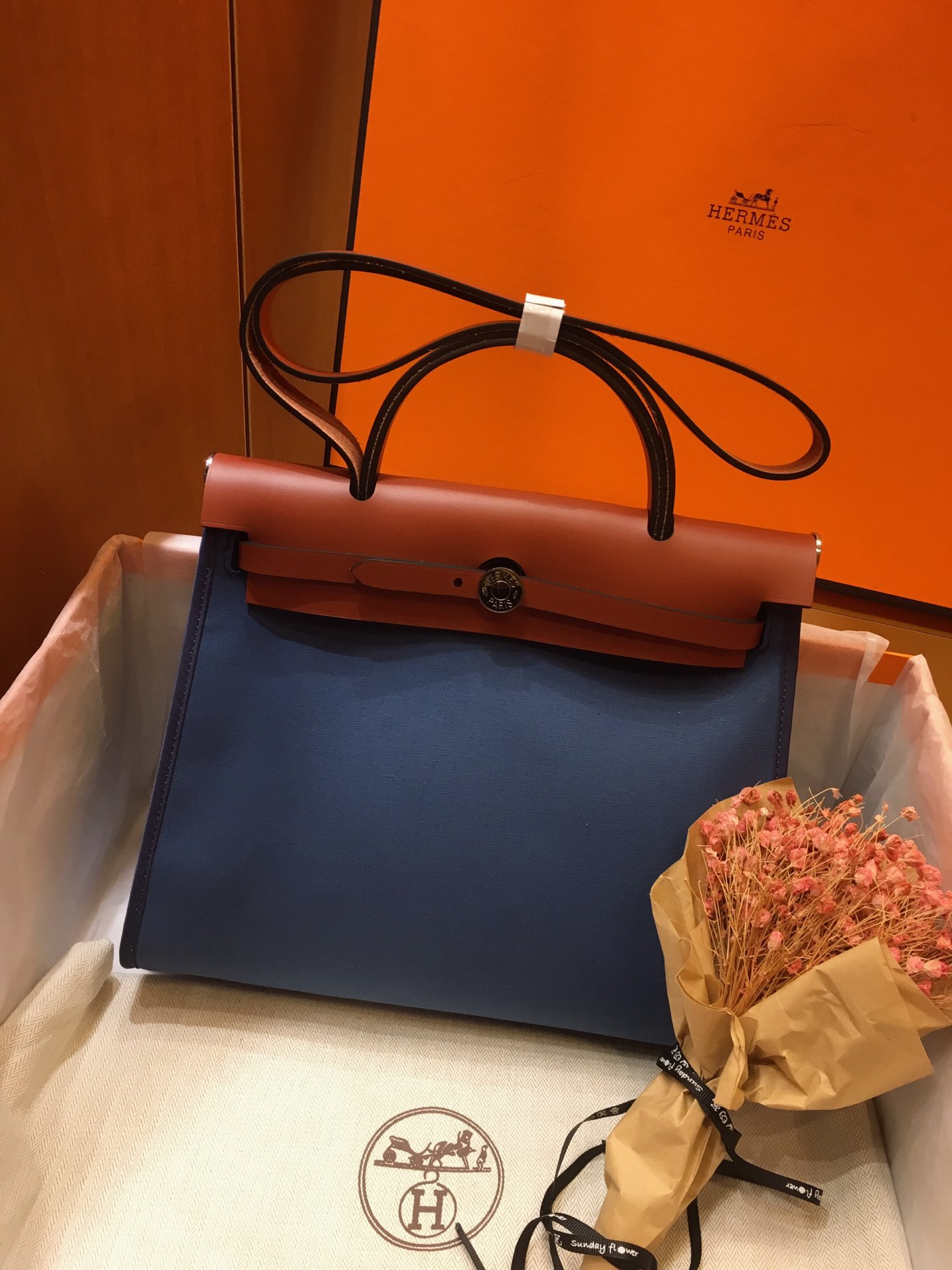 H**me5 herbag zip 31 pm retourne bag deep blue and dark brown 078971 25 x 31 x 10 cm