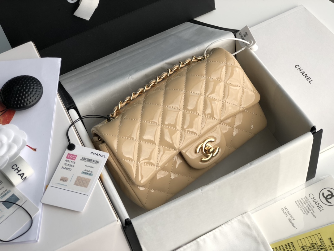 ch**el cf mini patent calfskin & G01den metal beige bag 20cm