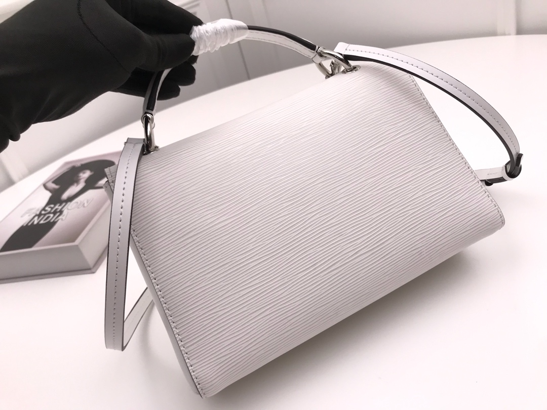 l0vis Vvtt0n pochette grenelle blanc m55978 23.5 x 16.0 x 8.0 cm