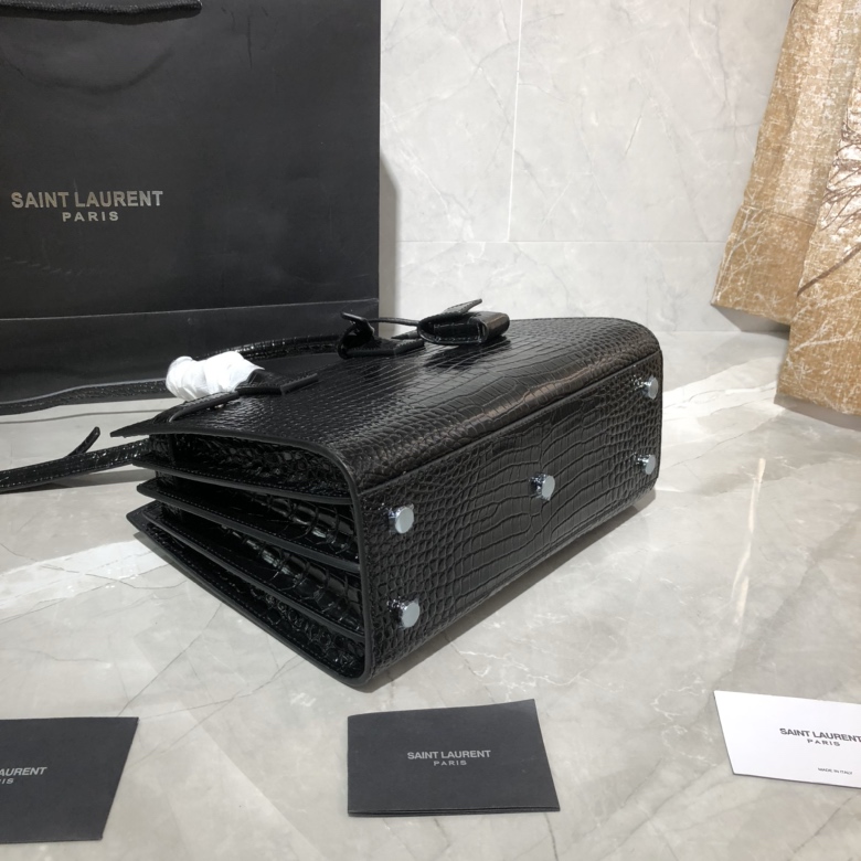 Y51 classic sac de jour baby in crocodile embossed matte leather black 421863 26 x 20.5 x 12.5 cm