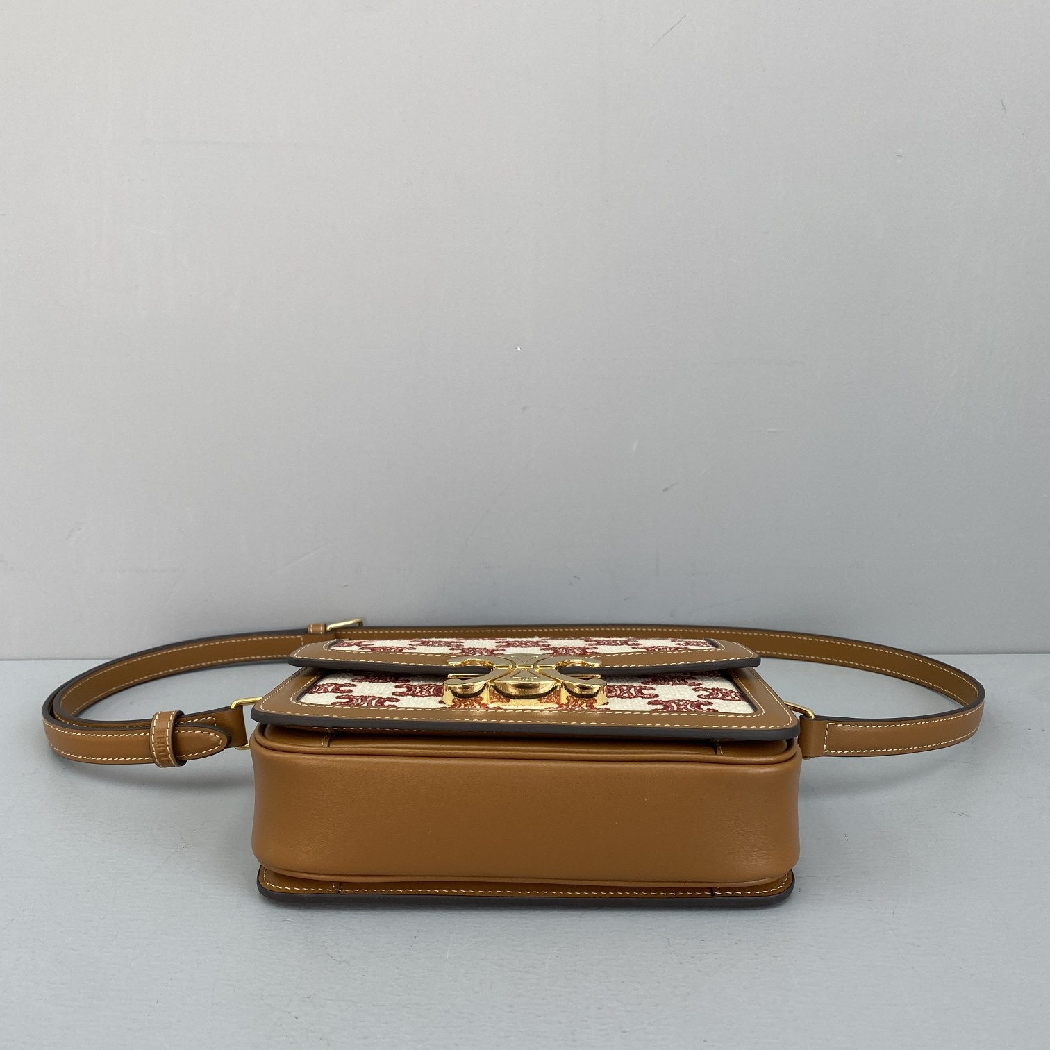 Ce1i*e teen triomphe bag in textile with triomphe embroidery and calfskin vintage pink 188882 18 x 14 x 6 cm