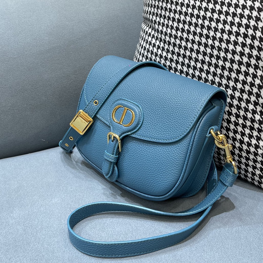 D10r medium bobby bag blue box calfskin m9319umol 22 x 7 x 18 cm