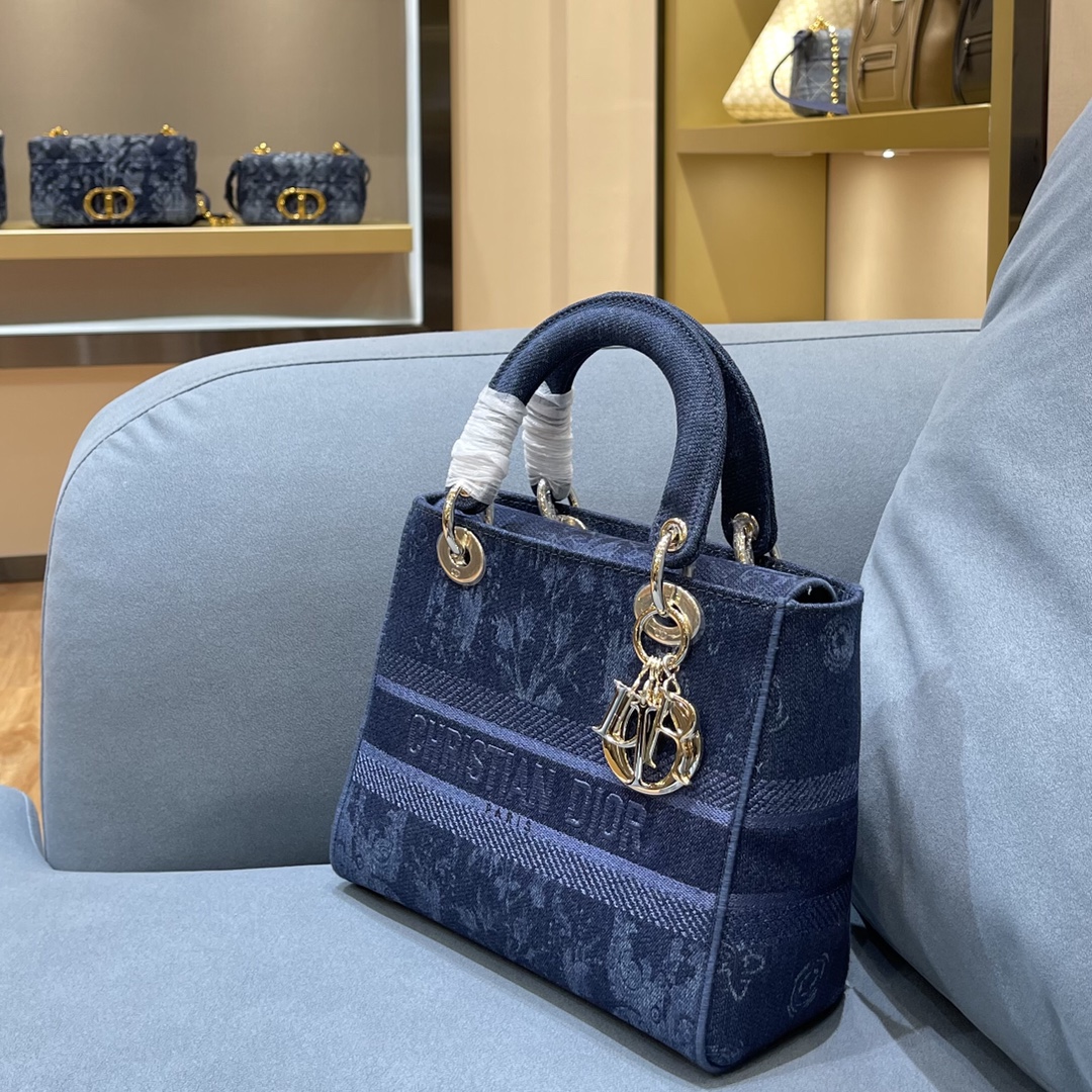D10r medium lady d-lite bag blue summer five-frame embroidery princess m0565 24 × 20 × 11 cm