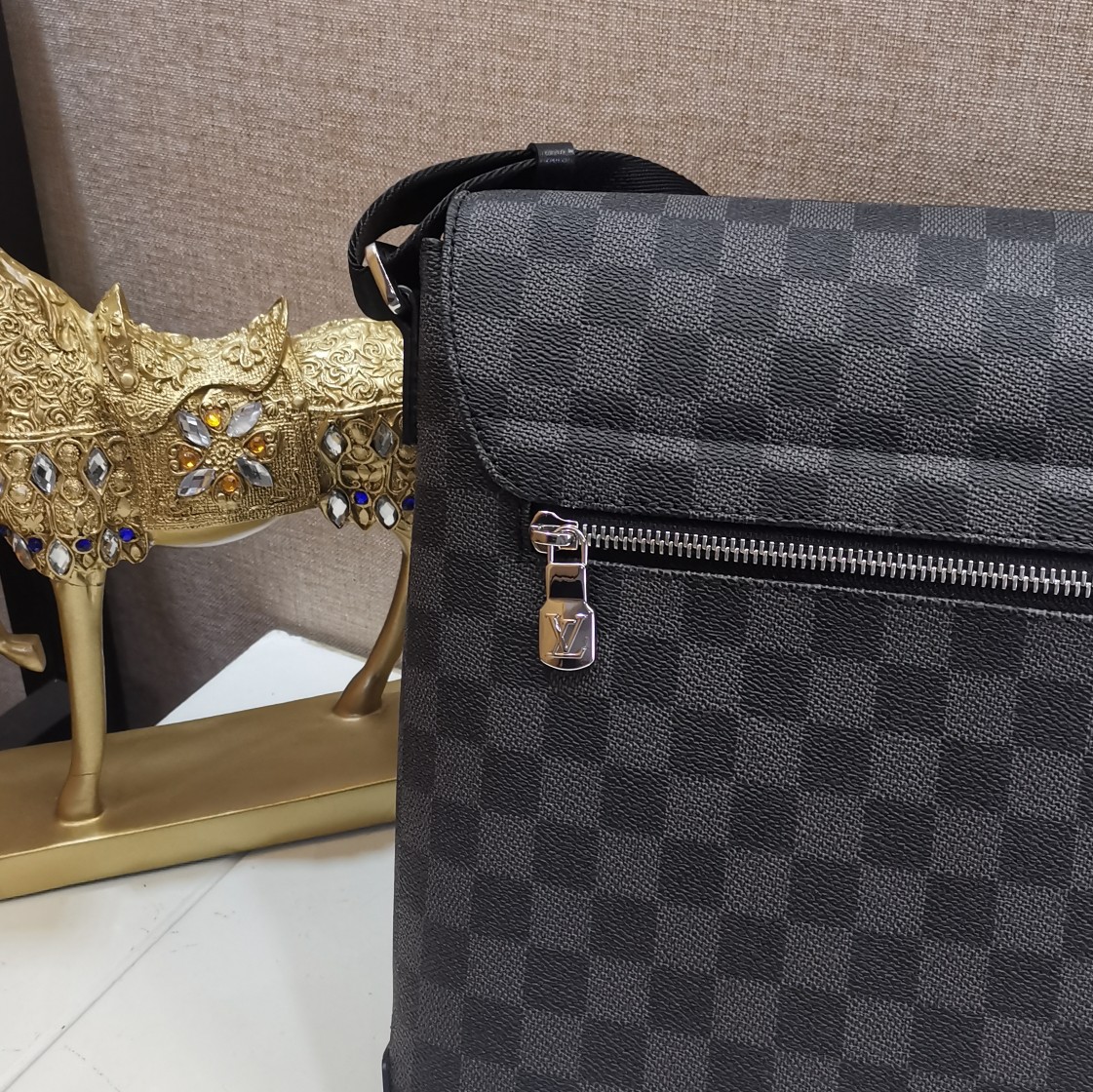 l0vis Vvtt0n district mm damier graphite canvas n40350 31 x 27 x 8 cm