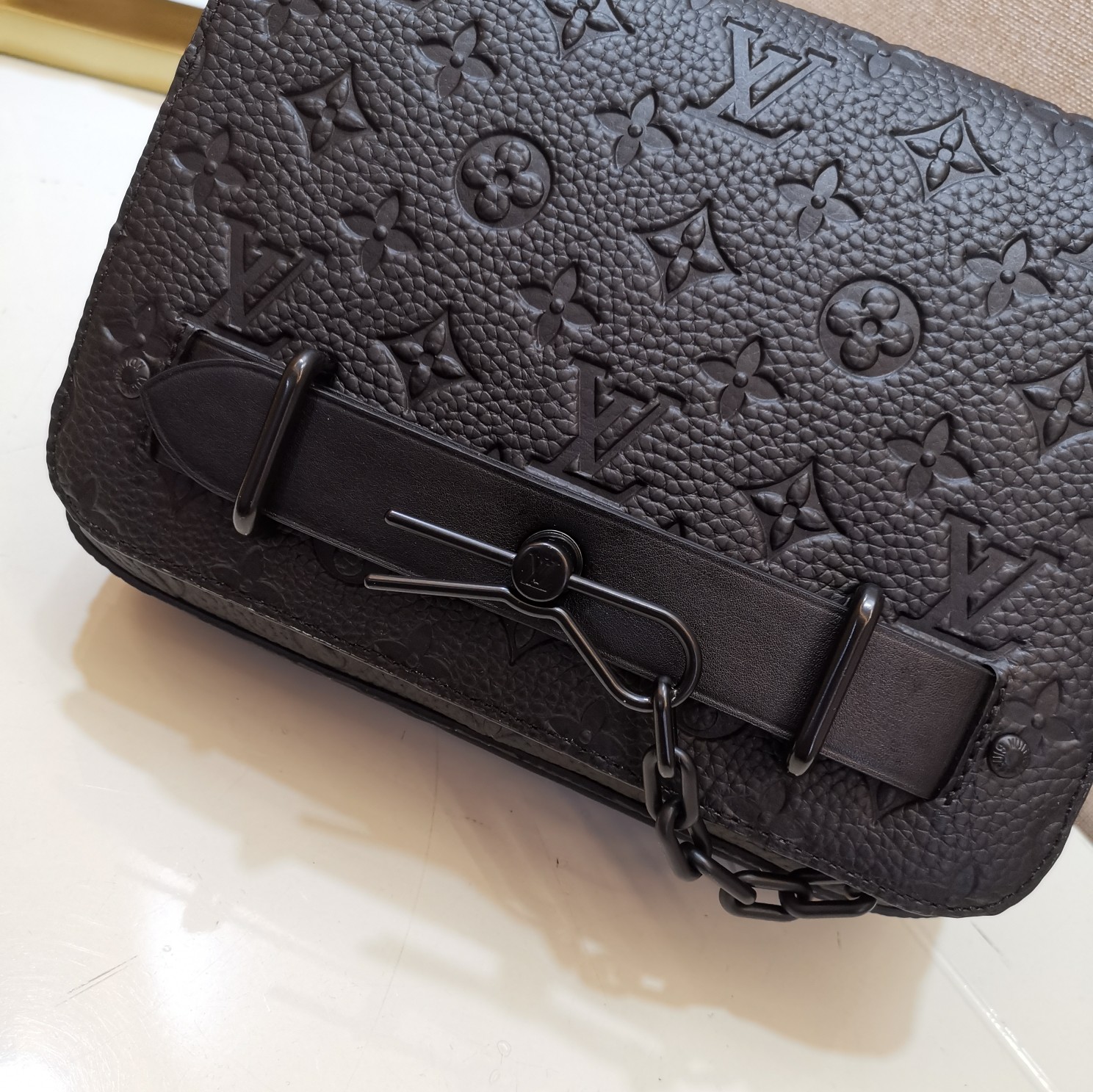 l0vis Vvtt0n steamer messenger bag taurillon monogram m57307 23.5 x 17 x 6 cm