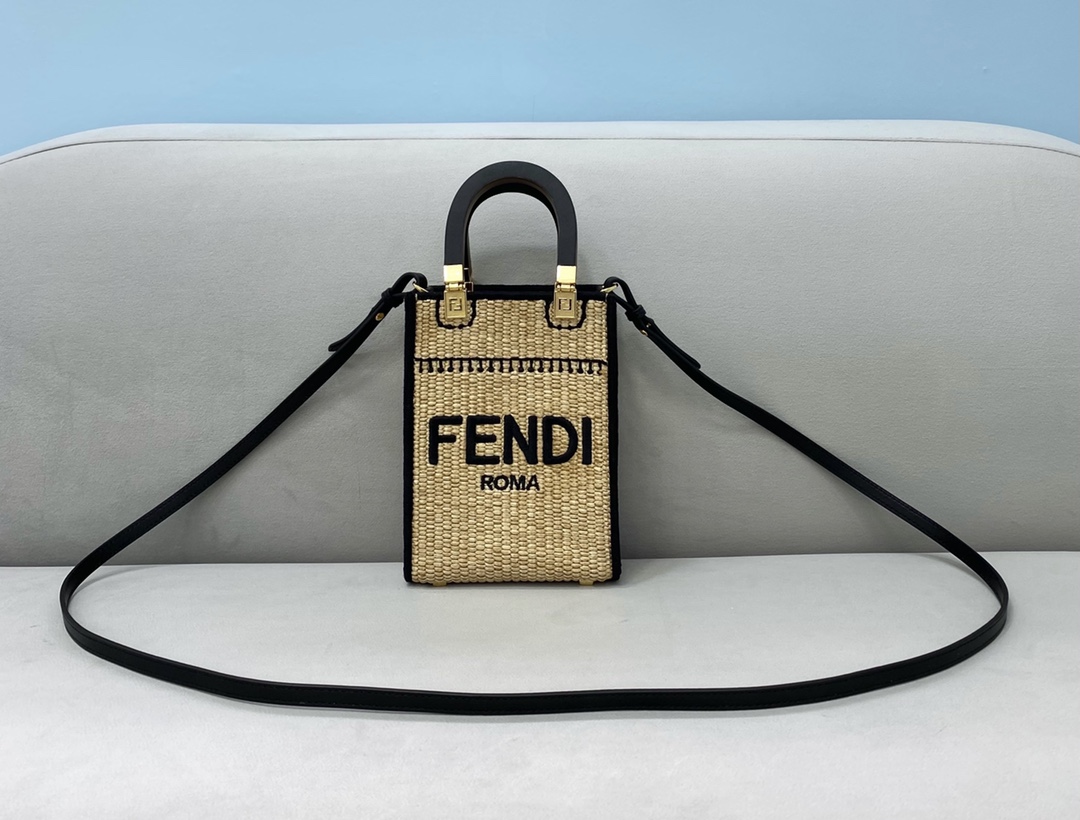 F**di mini sunshine shopper braided straw 8bs051afqpf 13 x 18 x 6.5 cm
