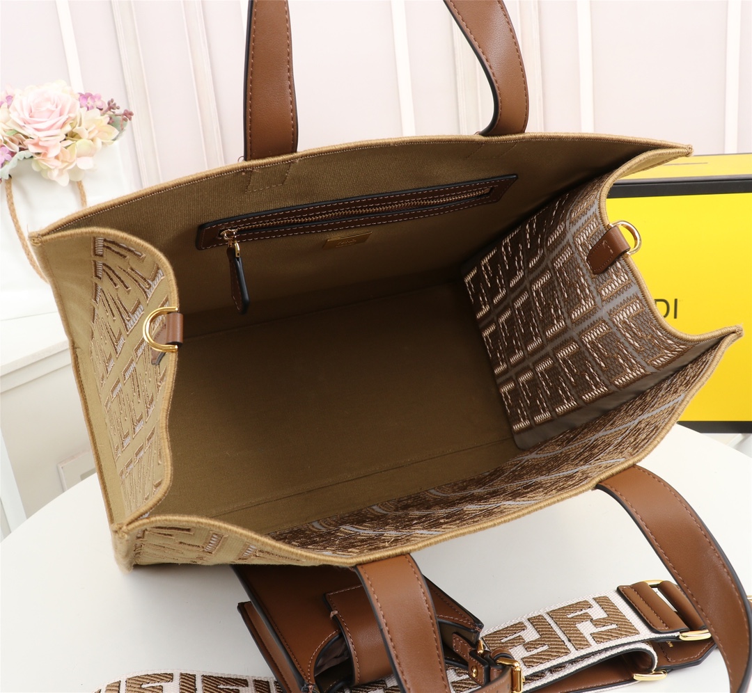 F**di spring summer 2021 tote bag monogram beige 38 x 34 x 20 cm