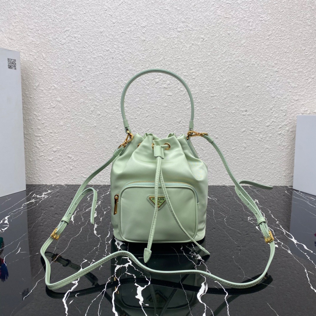Pra*a duet re-nylon shoulder bag aqua 1bh038 23 × 18 × 12 cm