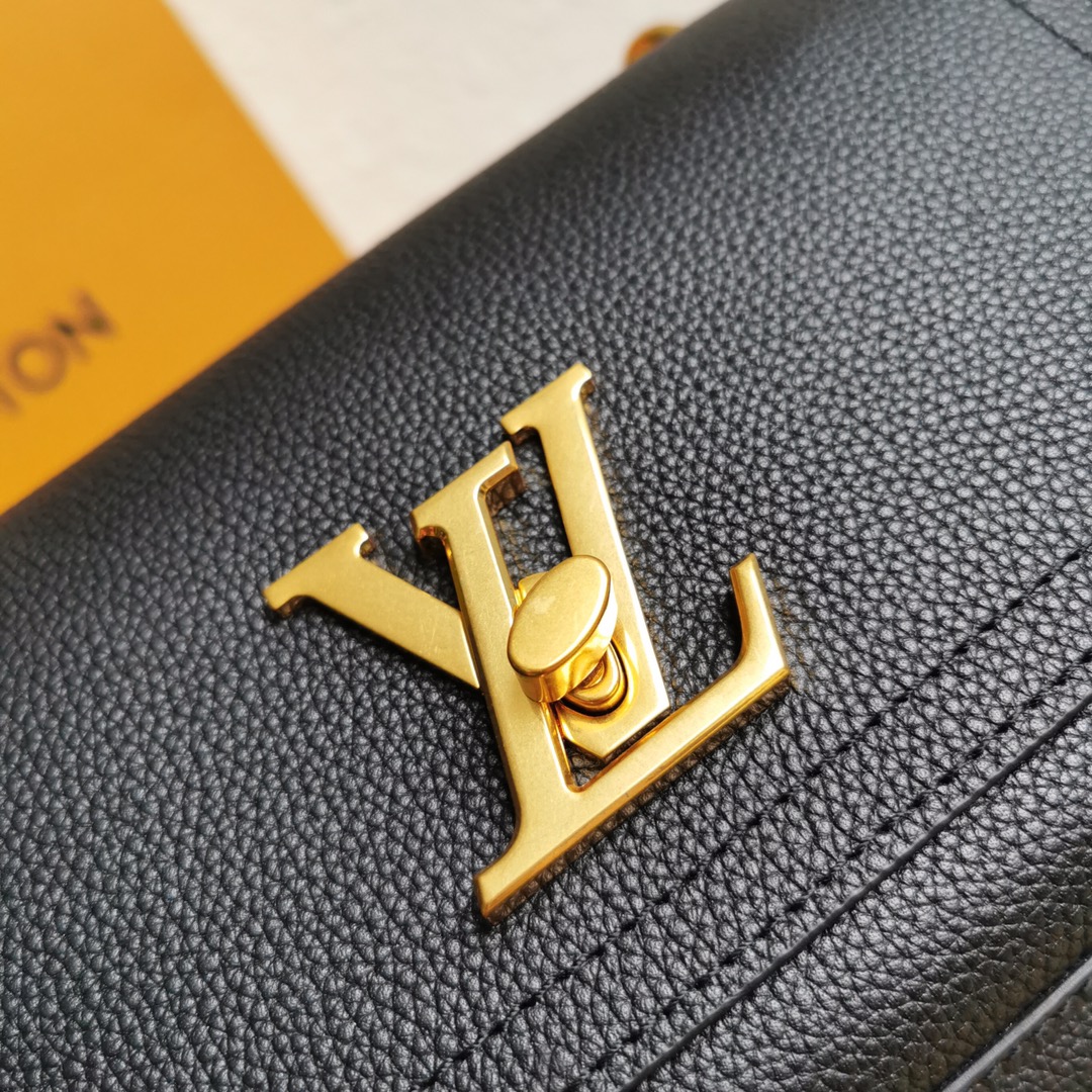 l0vis Vvtt0n lockme chain bag black m57073 23 x 17 x 11 cm