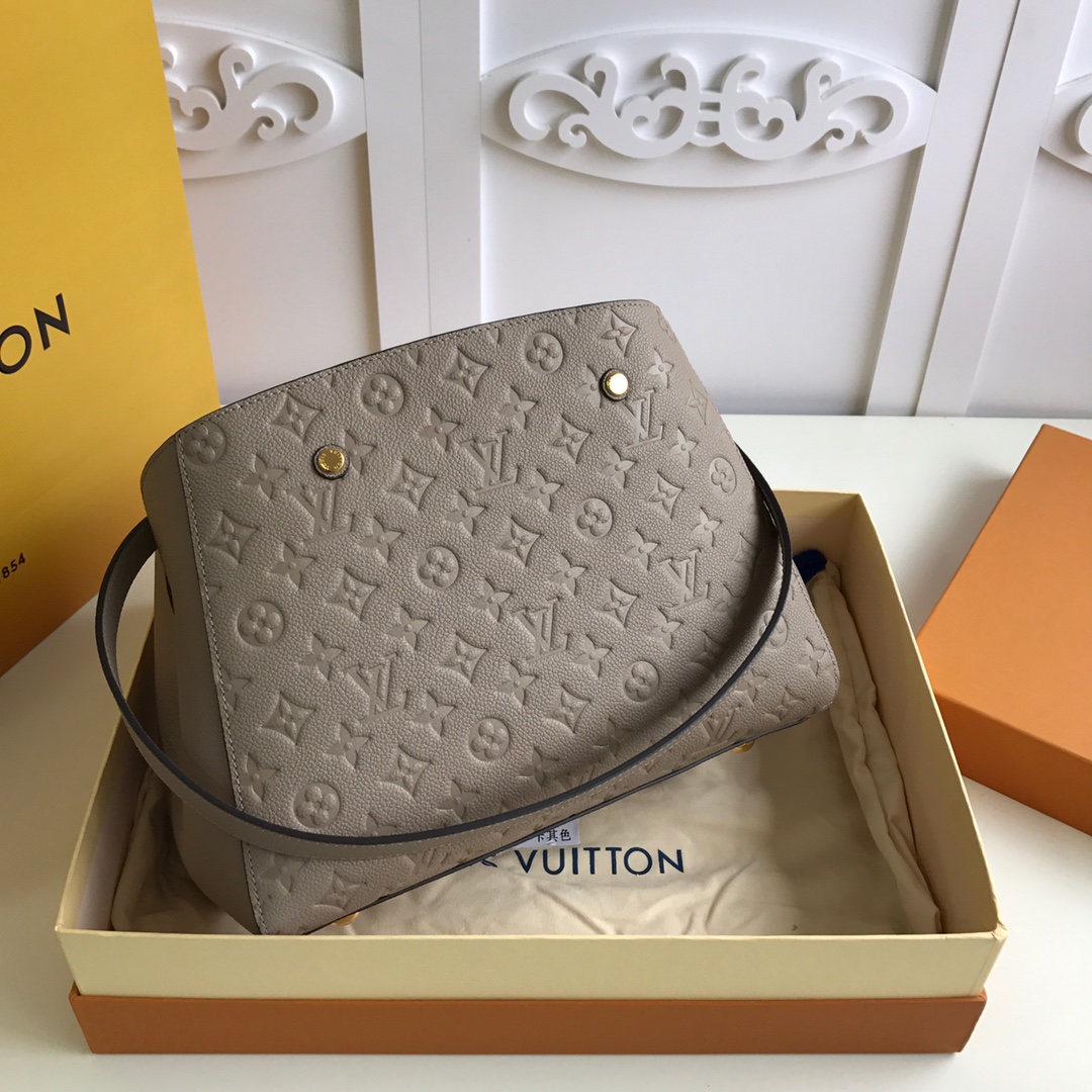l0vis Vvtt0n montaigne mm monogram empreinte leather tourterelle m44931 33 x 23 x 15 cm