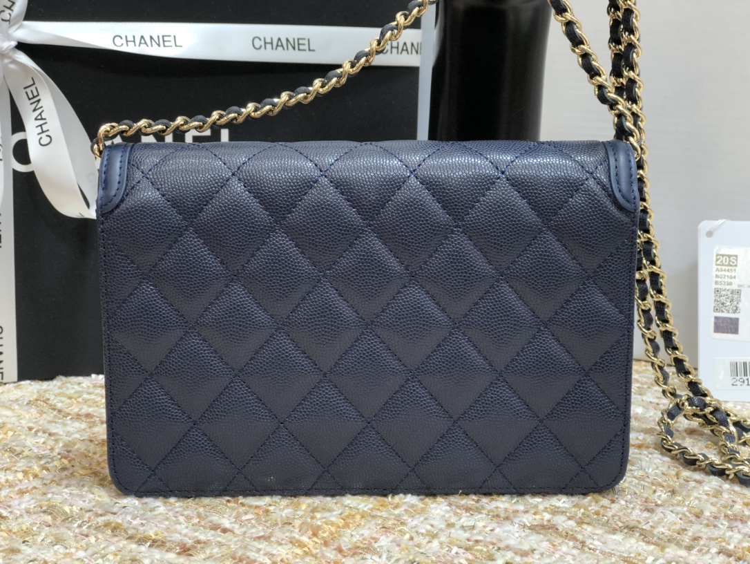 Ch**el cc filigree woc grain leather navy a84451 19.5 × 3.5 × 12 cm