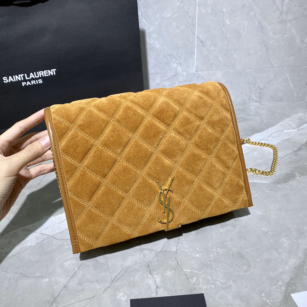 Y51 becky mini chain bag in carrÉ-quilted lambskin 6507691 25 x 17 x 7 cm