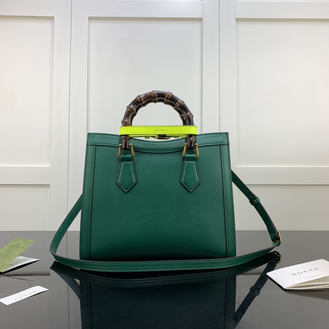 Gvc*1 small diana tote bag emerald leather 660195 27 x 24 x 11 cm