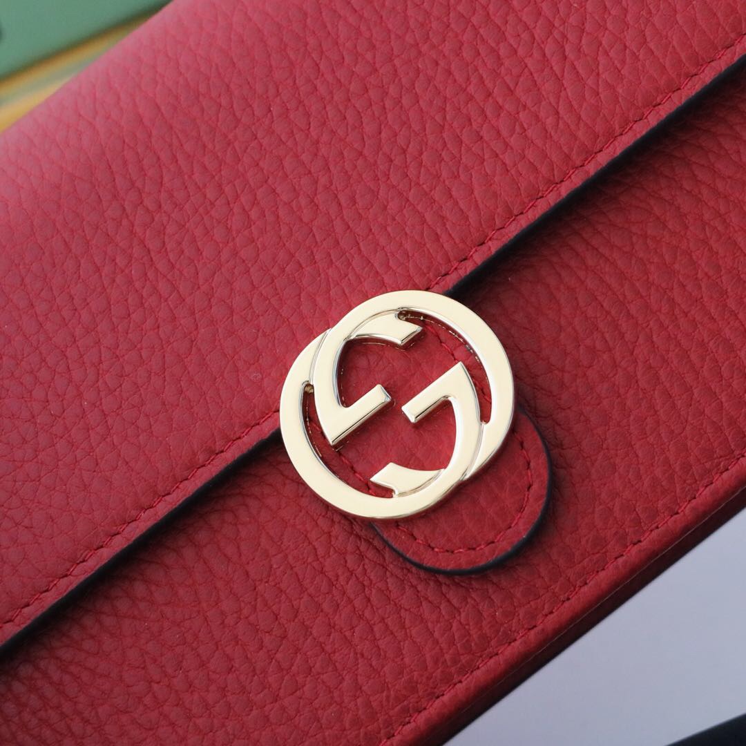 Gvc*1 interlocking wallet on chain red leather 510314 19.5 x 12 x 3.5 cm