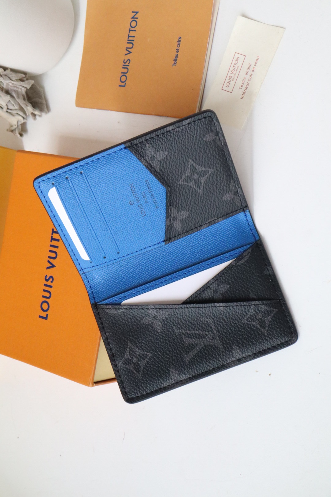 l0vis Vvtt0n pocket organizer epi leather black m80768 8 x 11 x 1 cm
