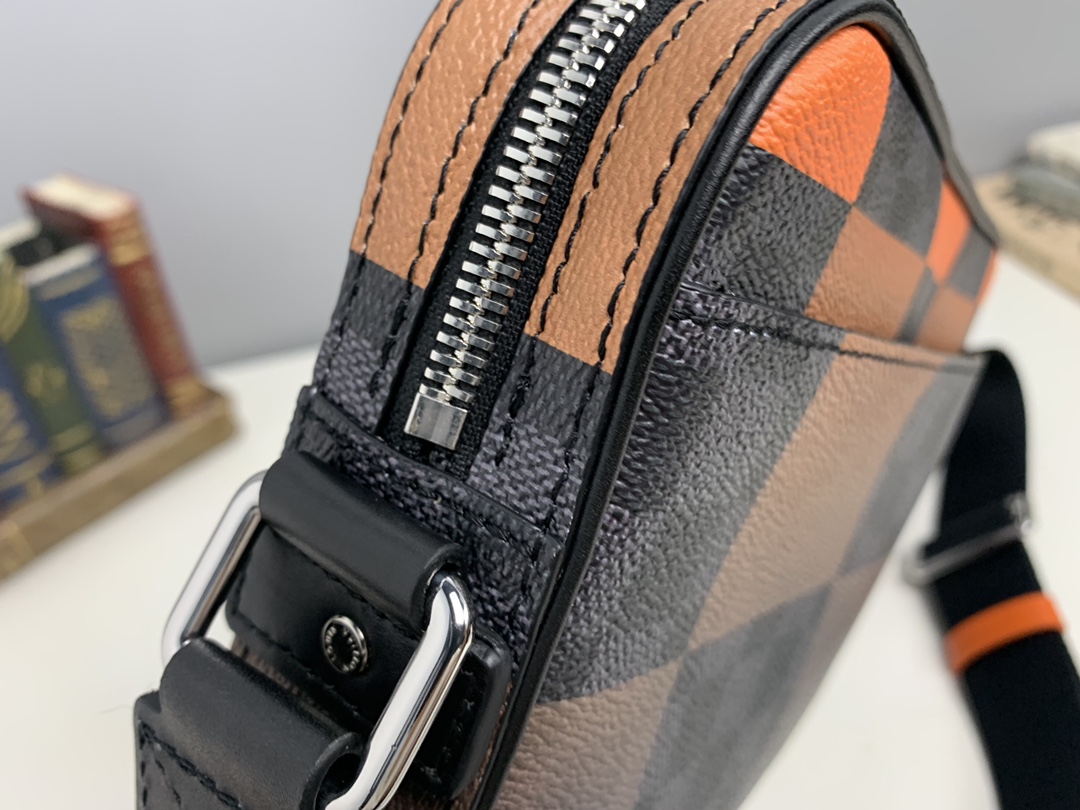 l0vis Vvtt0n alpha messenger damier graphite canvas orange n40421 26 x 17 x 5 cm