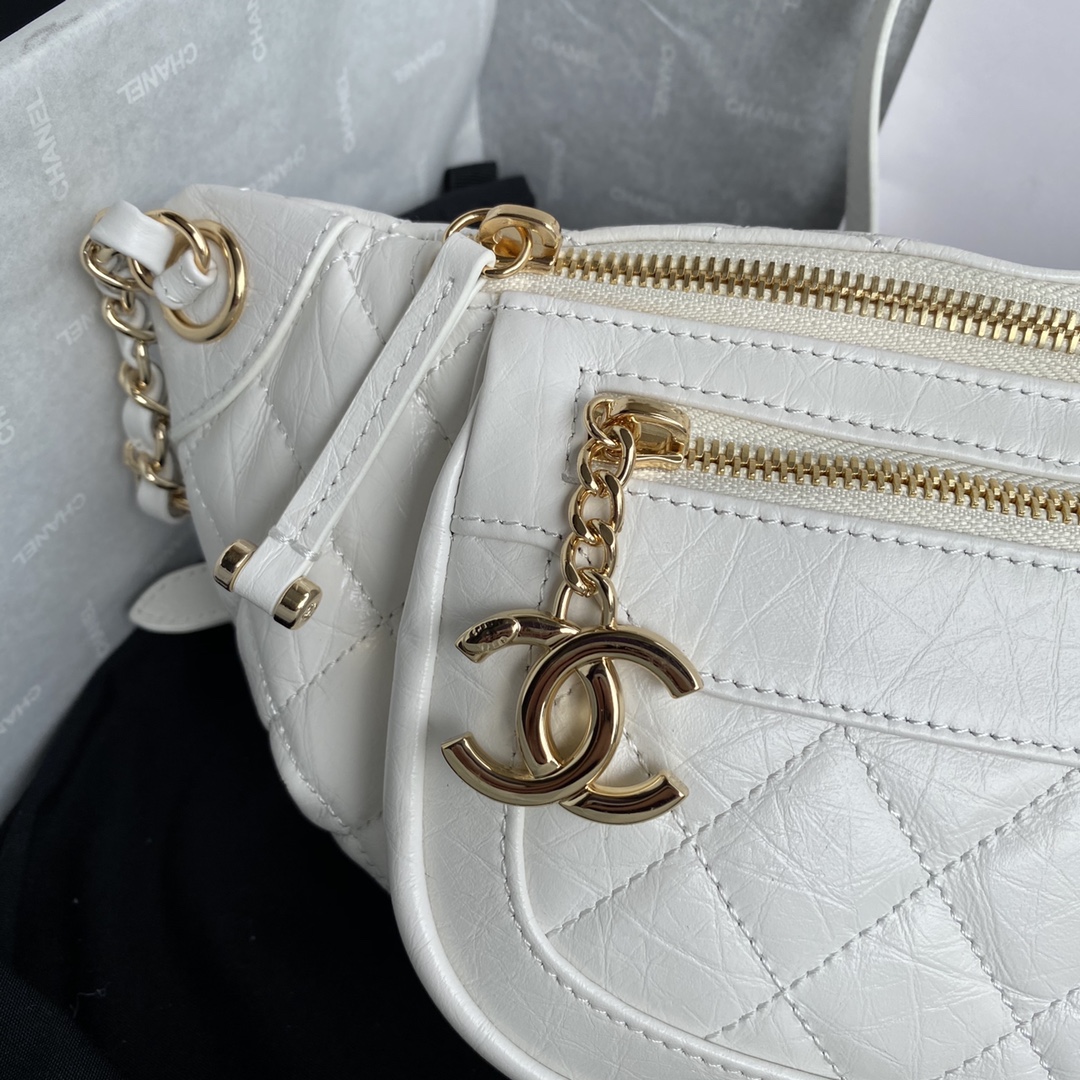 Ch**el aged calfskin waist bag & coin purses white as1077 34 x 15 x 6 cm