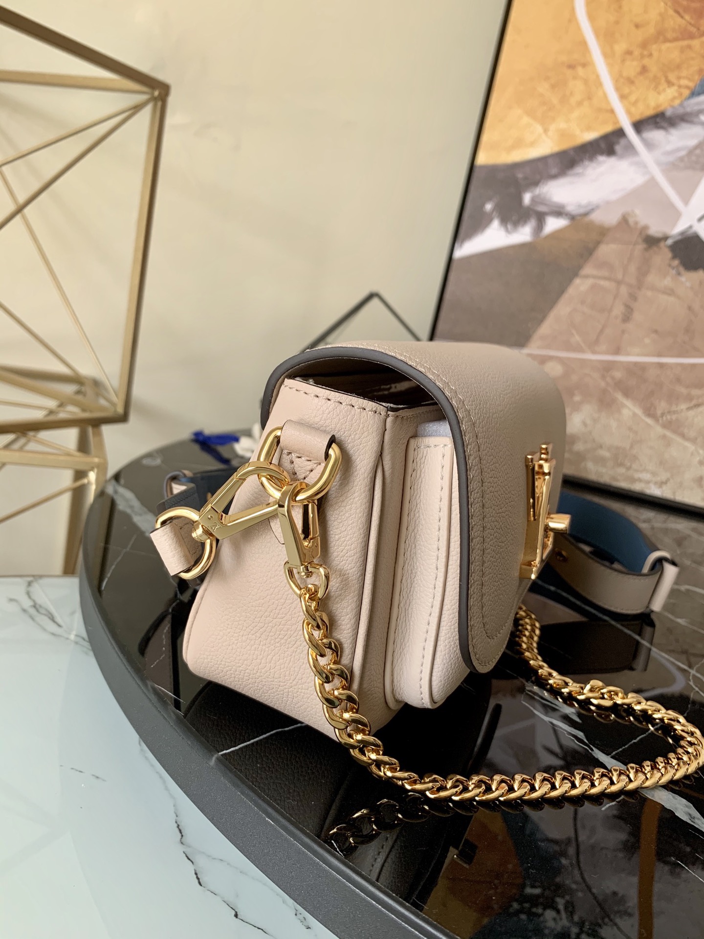 l0vis Vvtt0n lockme tender leather greige m58554 19 x 13 x 8 cm