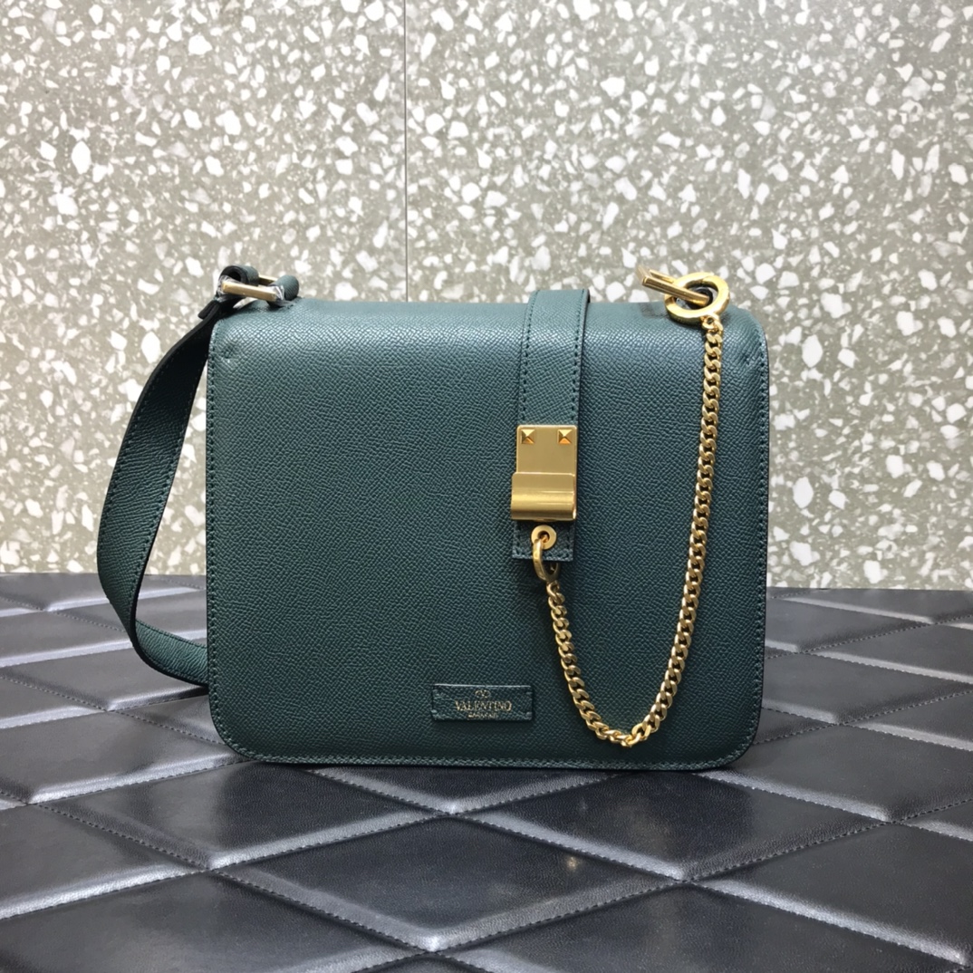 Va1e*ntin0 vsling grainy calfskin shoulder dark green vw2b0f00 22 x 11 x 17 cm