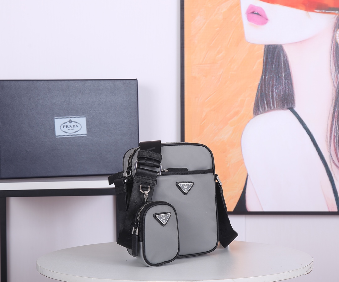 Pra*a re-nylon and saffiano leather shoulder bag grey 2vh112 20 x 16 x 5 cm