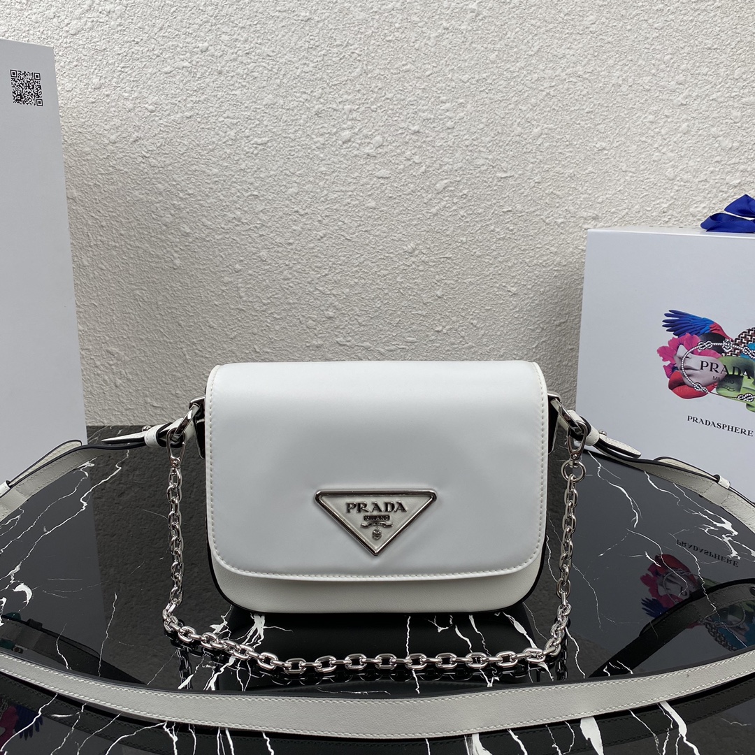 Pra*a nylon and leather identity shoulder bag white 1bd263 21 x 16 x 6.5 cm