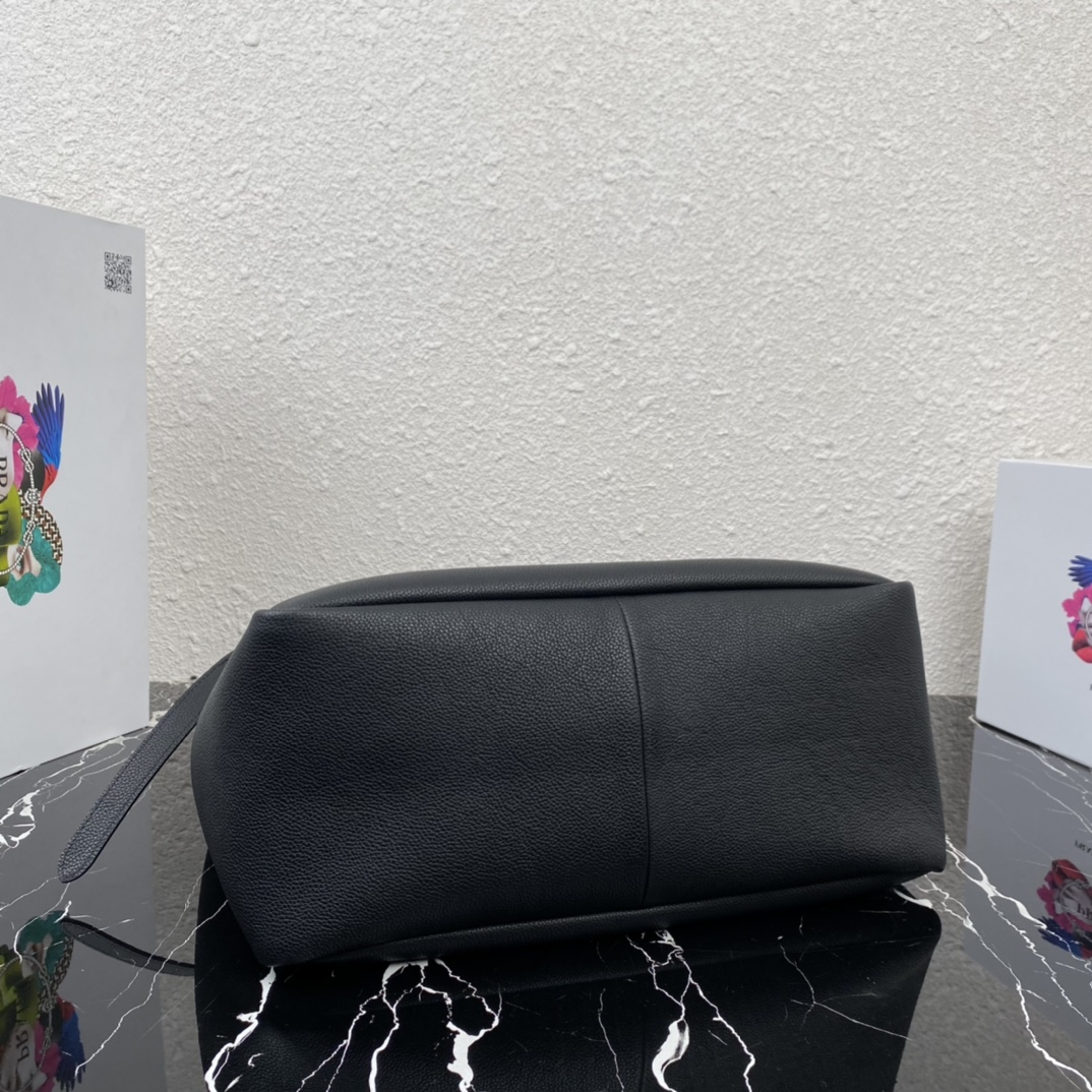 Pra*a leather tote black 1bg339 35 x 34 x 16 cm