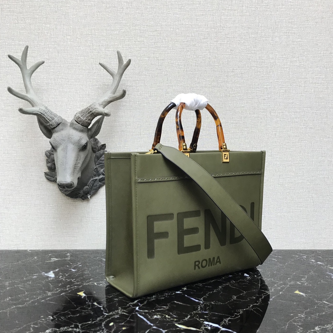 F**di medium sunshine leather shopper green 8bh386 36 x 17 x 31 cm