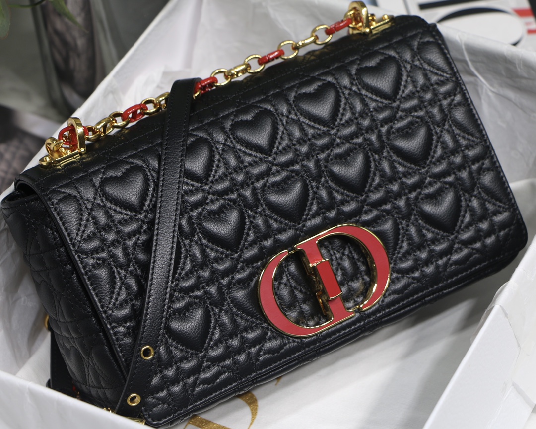 D10r medium D10ramour caro bag cannage calfskin with heart motif black m9242 25.5 x 15.5 x 8 cm