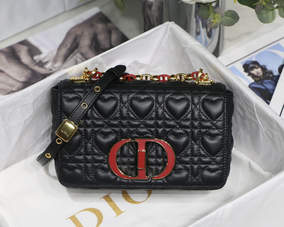 D10r small D10ramour caro bag cannage calfskin with heart motif black m9241 20 x 12 x 7 cm