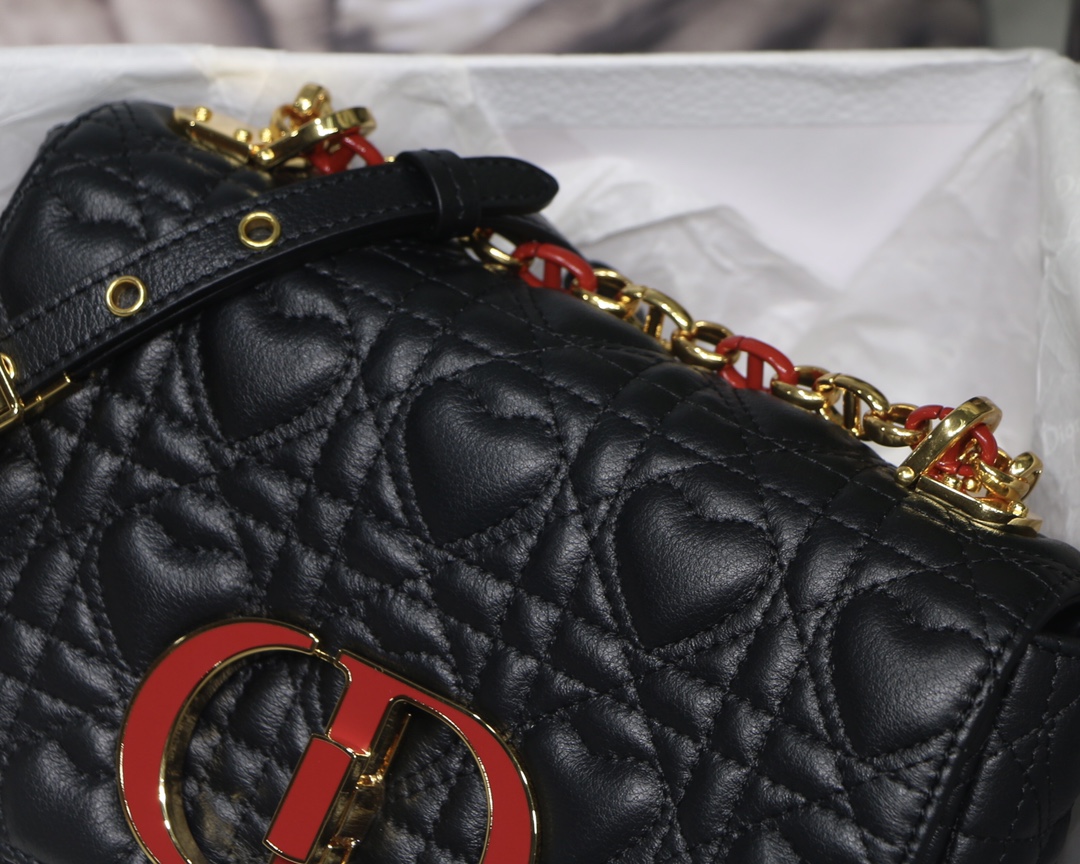 D10r small D10ramour caro bag cannage calfskin with heart motif black m9241 20 x 12 x 7 cm