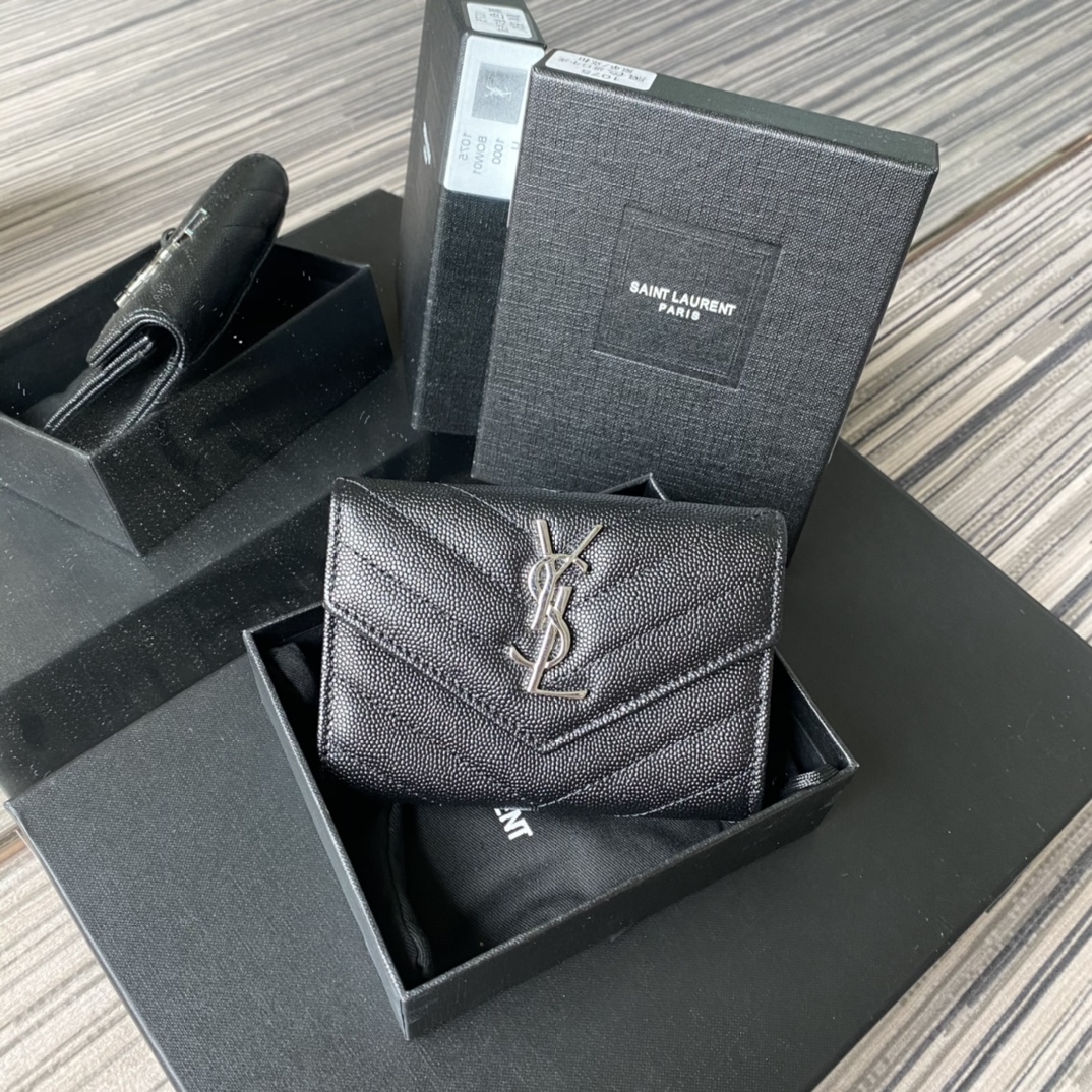 Y51 small monogram envelope wallet in grain de poudre embossed leather silver metal 414404 13.5 x 9.5 x 3 cm