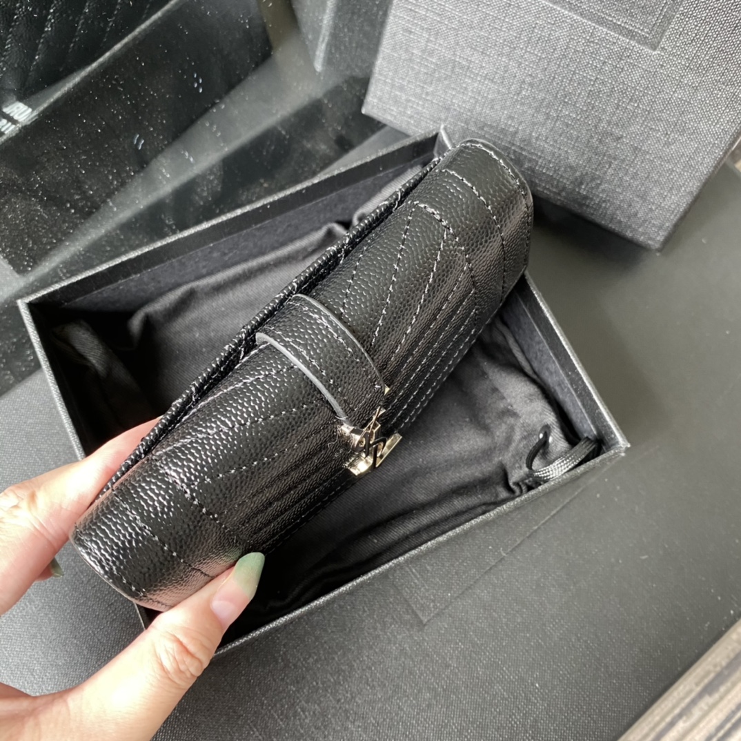 Y51 small monogram envelope wallet in mix matelassÉ grain de poudre embossed leather silver metal 651026 13.5 x 9.5 x 3 cm