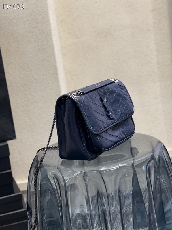 Y51 niki medium crinkled vintage leather dark blue 4988940 28 x 20 x 8 cm