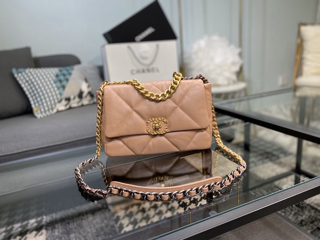 Ch**el 19 handbag lambskin peach as1160 26cm