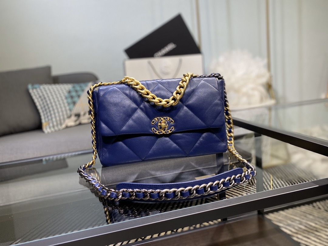 Ch**el large 19 handbag lambskin dark blue as1161 30cm