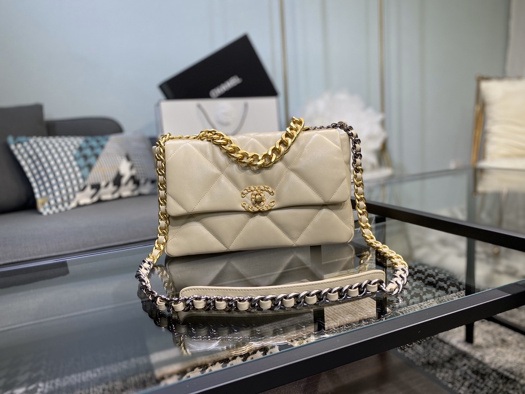Ch**el large 19 handbag lambskin beige as1161 30cm