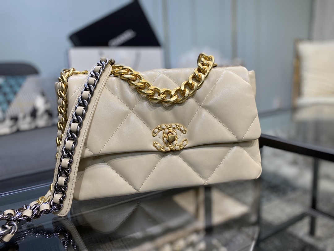 Ch**el large 19 handbag lambskin beige as1161 30cm