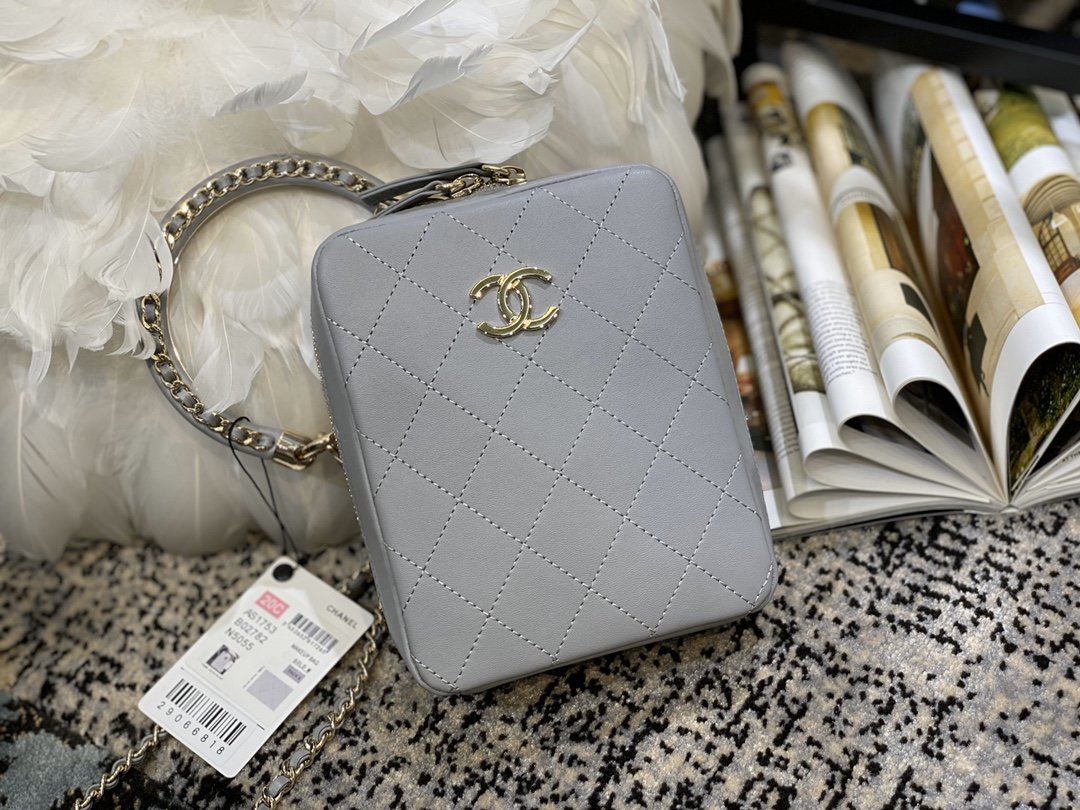 Ch**el vertical camera bag grey as1753 17.5 x 14 x 7 cm